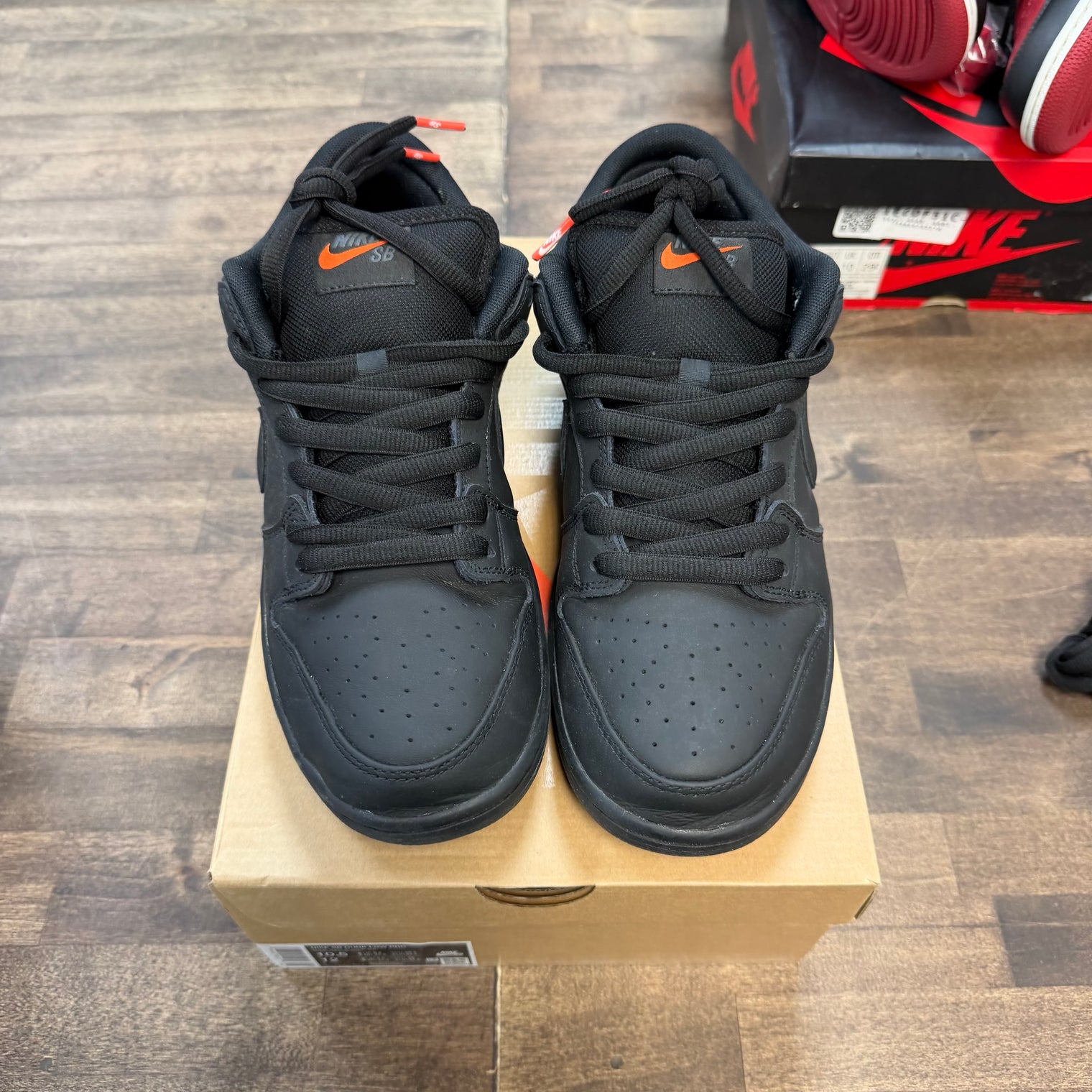 Triple Black SB Dunk Low Pro (USED)