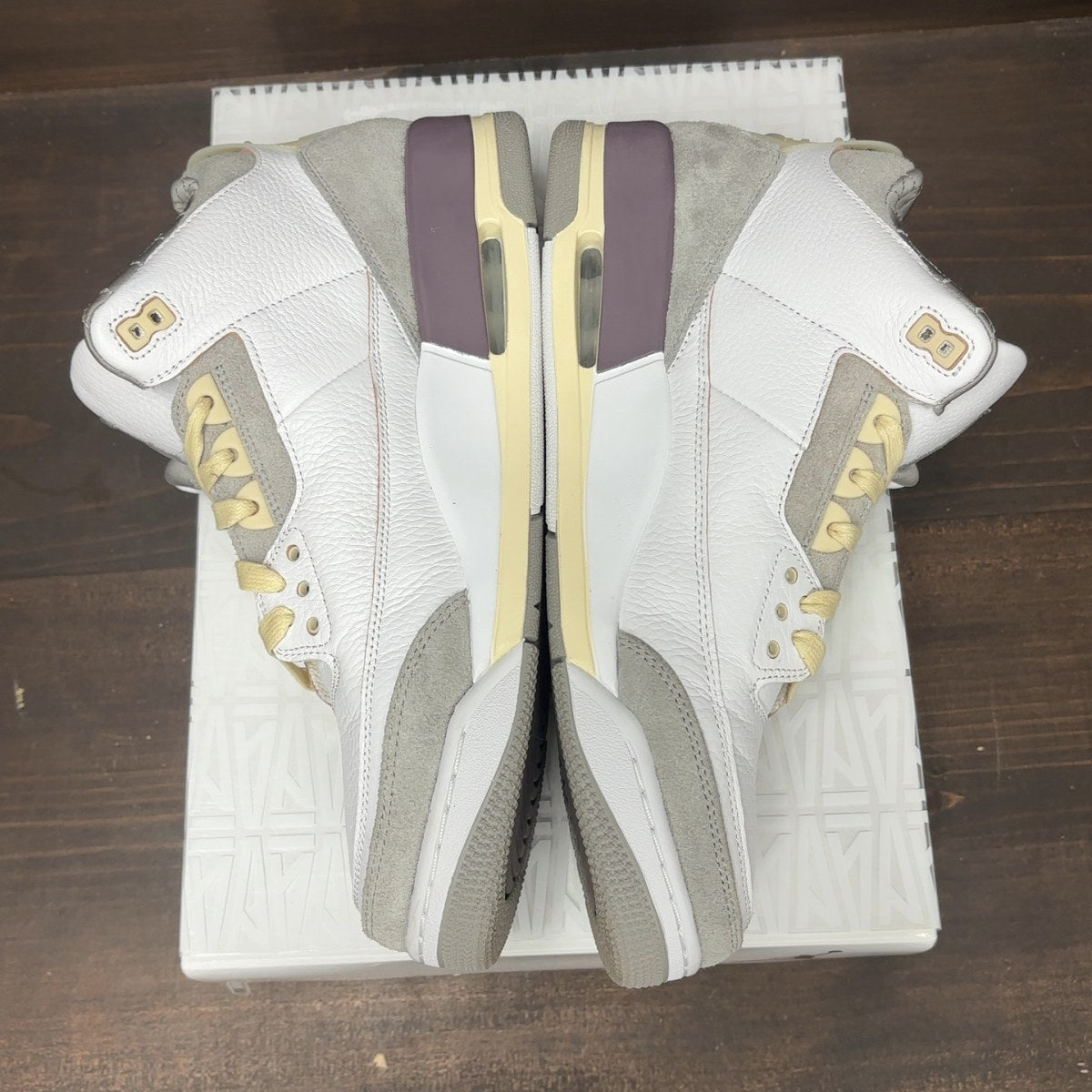 Jordan 3 Retro SP A Ma Maniére (Women's) - Image 4