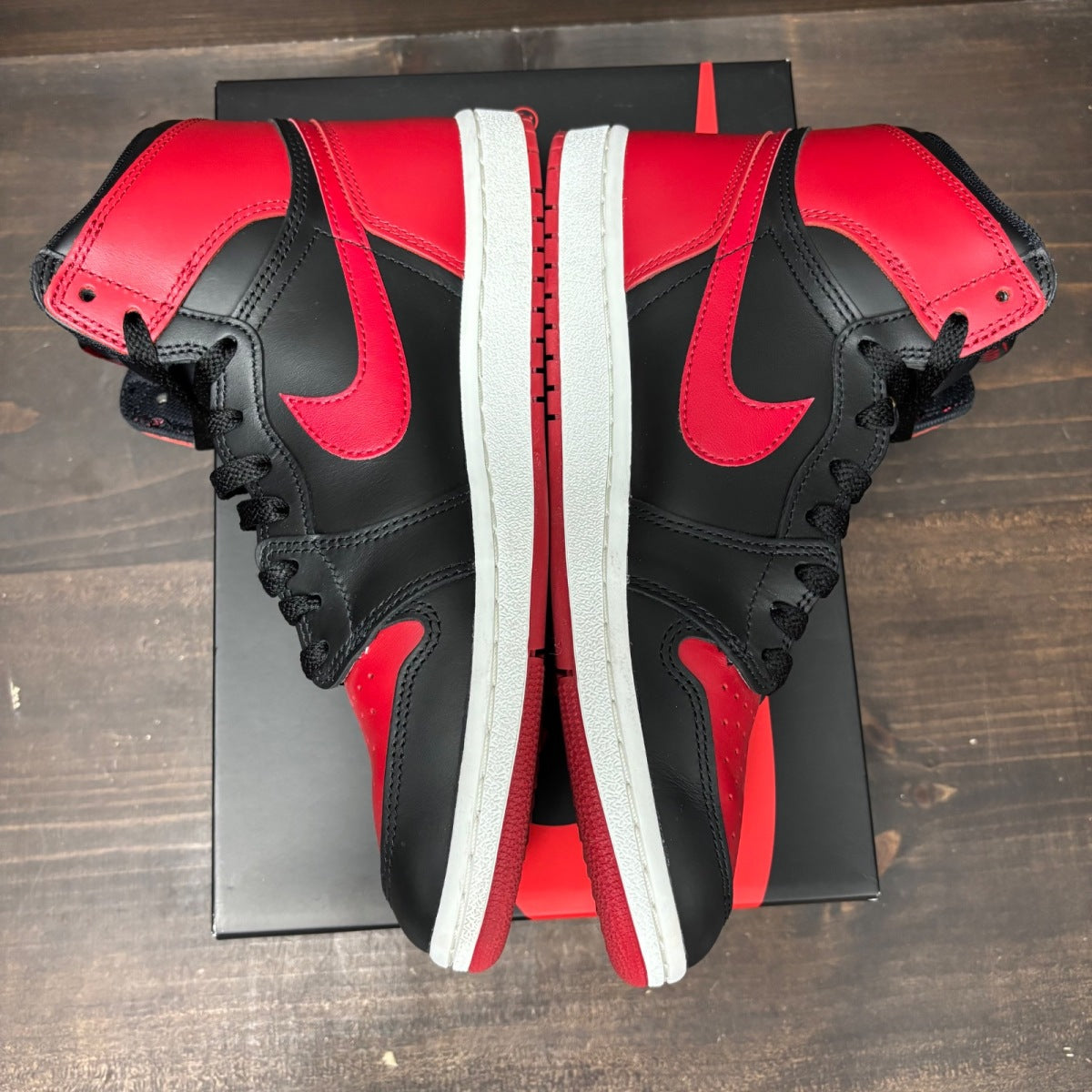Jordan 1 Retro High '85 OG Bred (2025) - Image 4