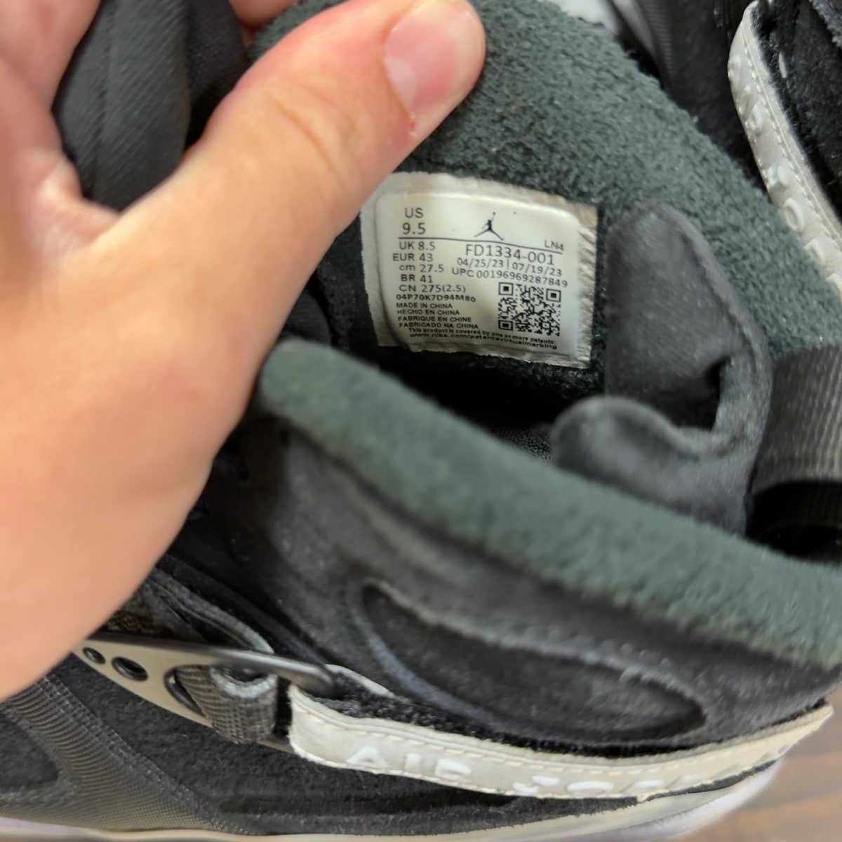 Jordan 8 Retro Winterized Gunsmoke - Image 7
