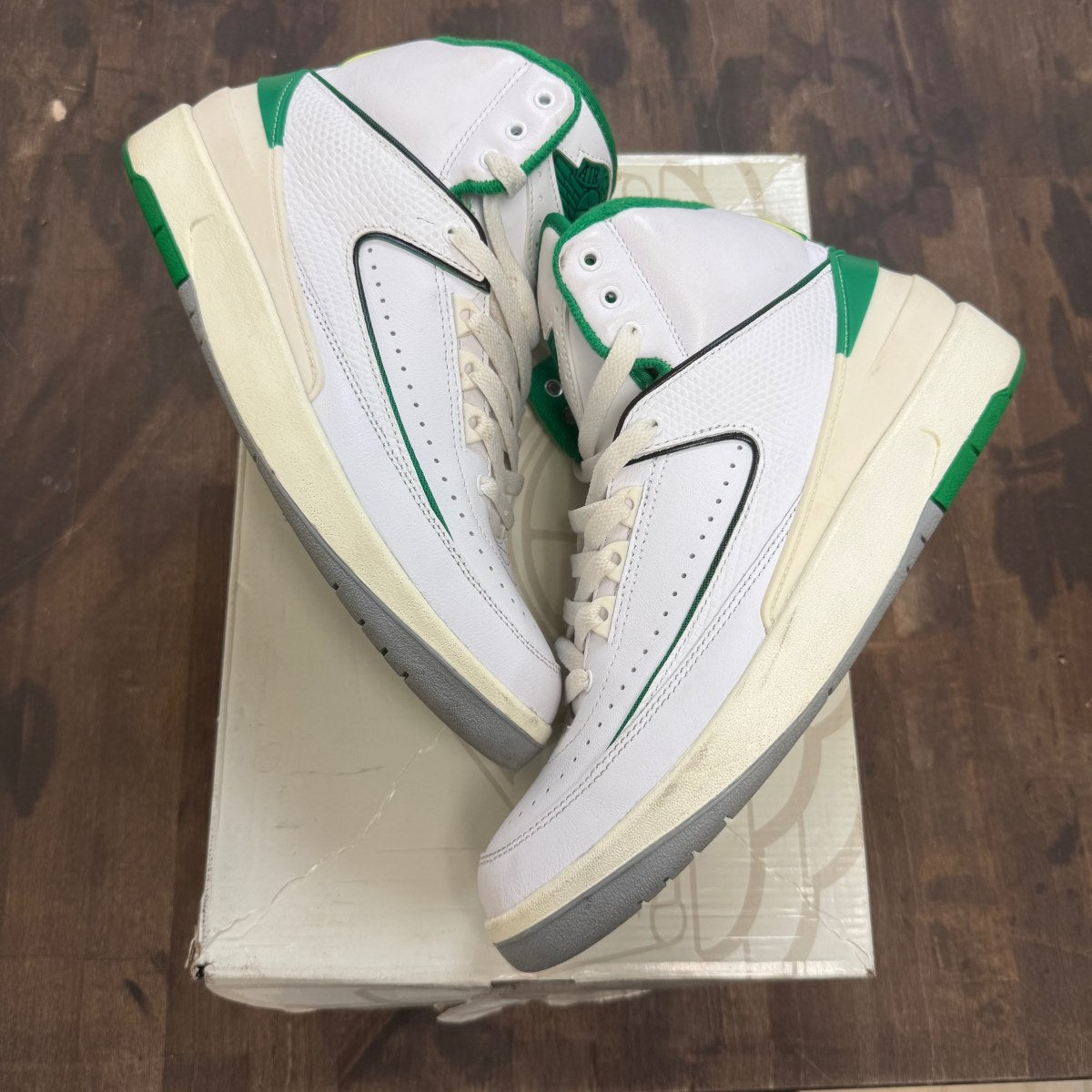 Jordan 2 Retro Lucky Green - Image 1