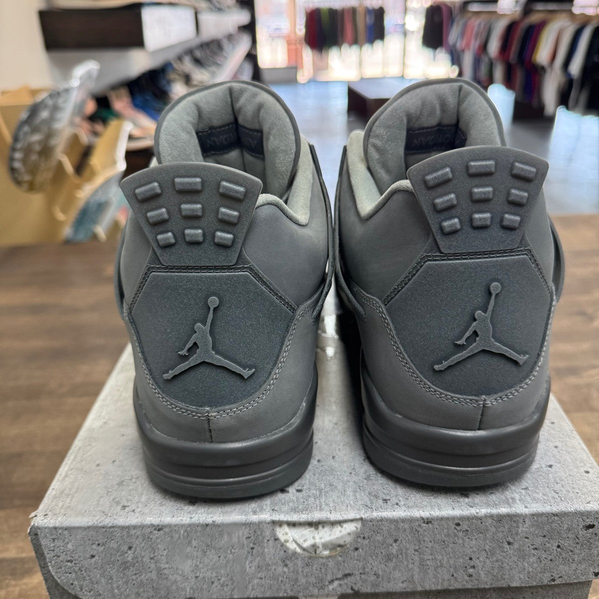 Jordan 4 Retro SE Paris Olympics Wet Cement - Image 4