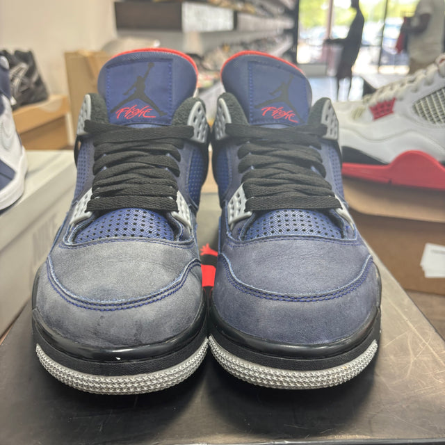 Winterized Jordan 4 (USED)