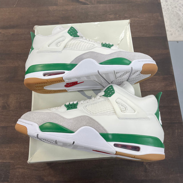 Pine Green Jordan 4 SB OG (USED)