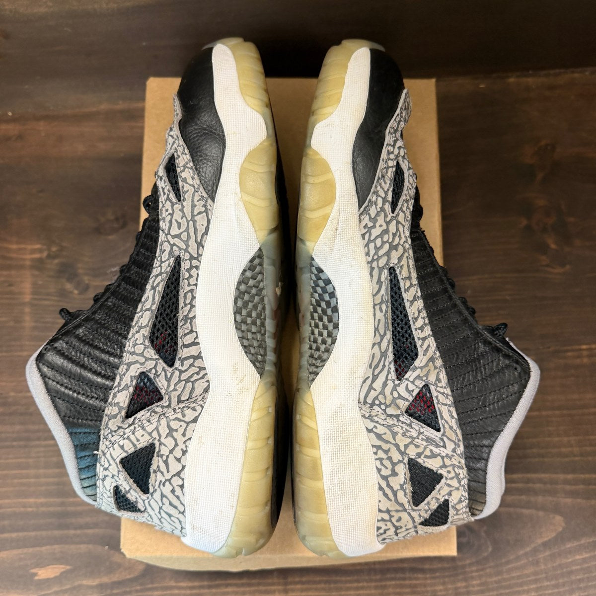 Jordan 11 Retro Low IE Black Cement Size 11.5 (Pre-Owned) - Image 5