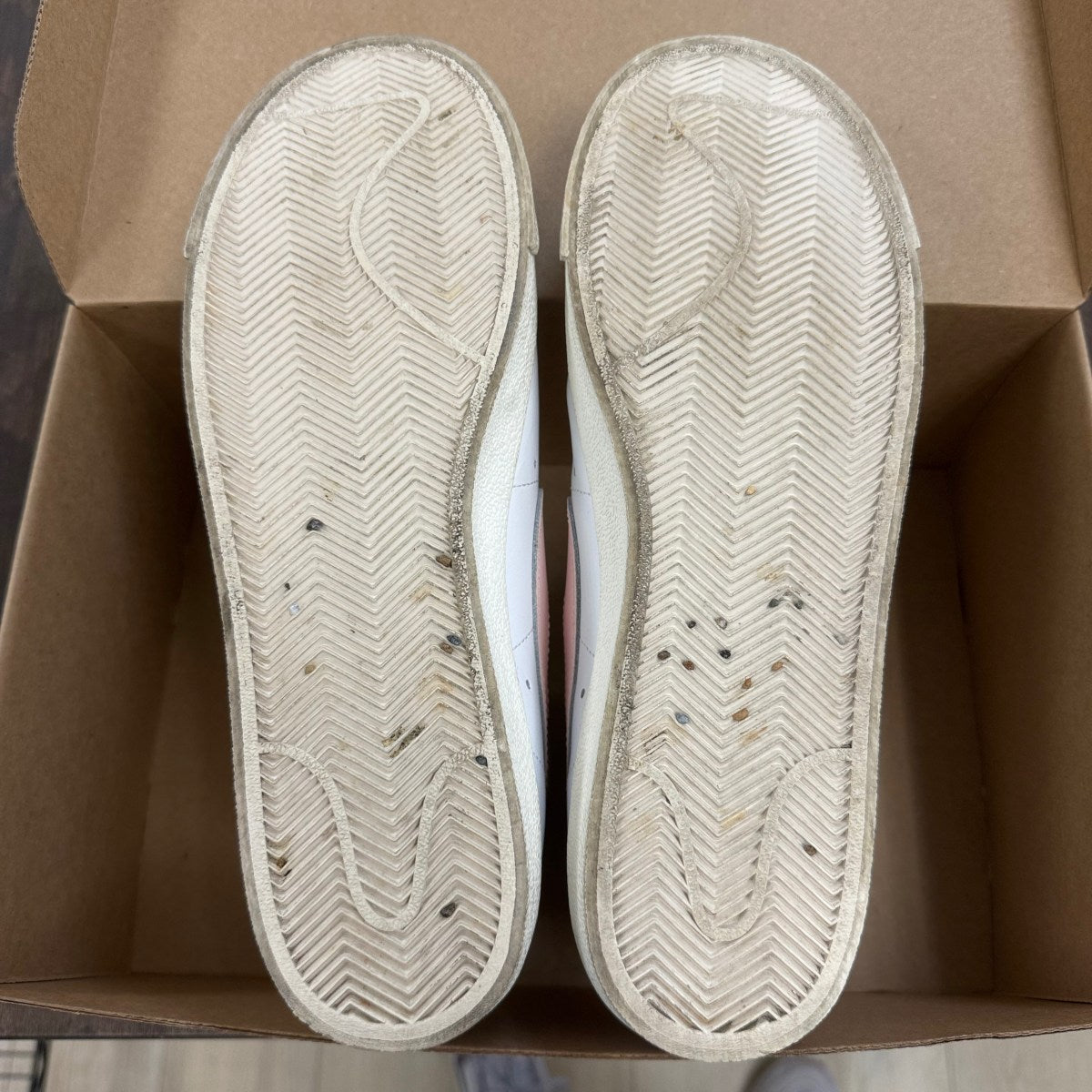 Nike Blazer Mid 77 White Pink Foam Size 11 (Pre-Owned) - Image 3