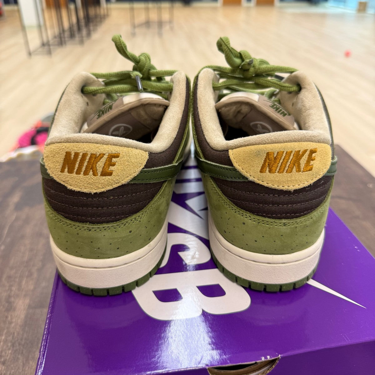 Nike SB Dunk Low Yuto Horigome Matcha - Image 3