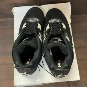 Jordan 4 Retro White Thunder - Image 5