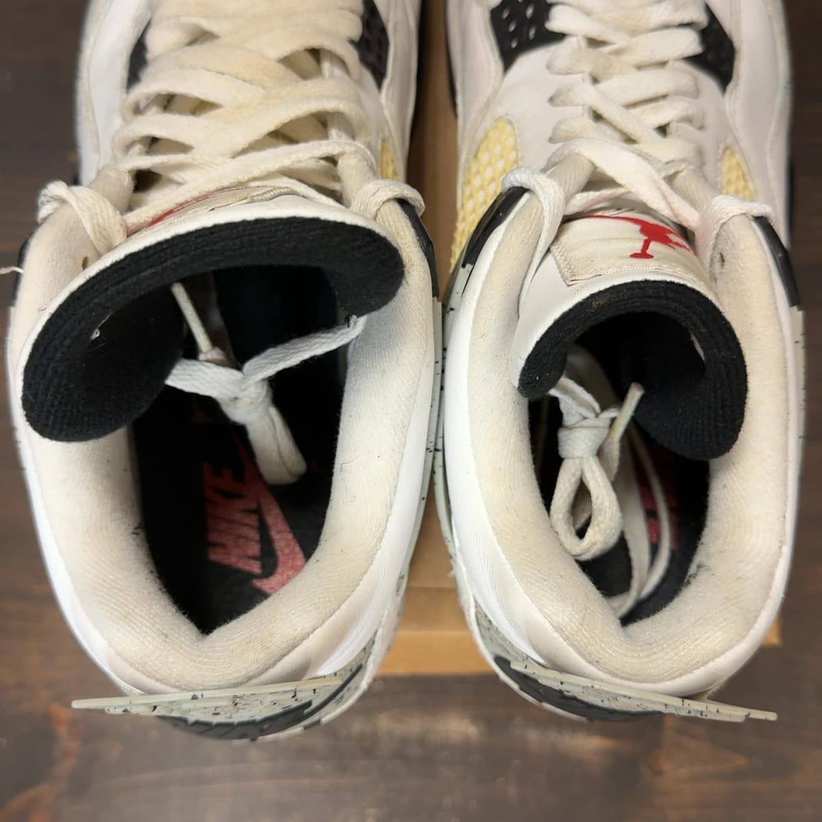 Jordan 4 Retro White Cement (2016) Size 11 (Pre-Owned) - aux