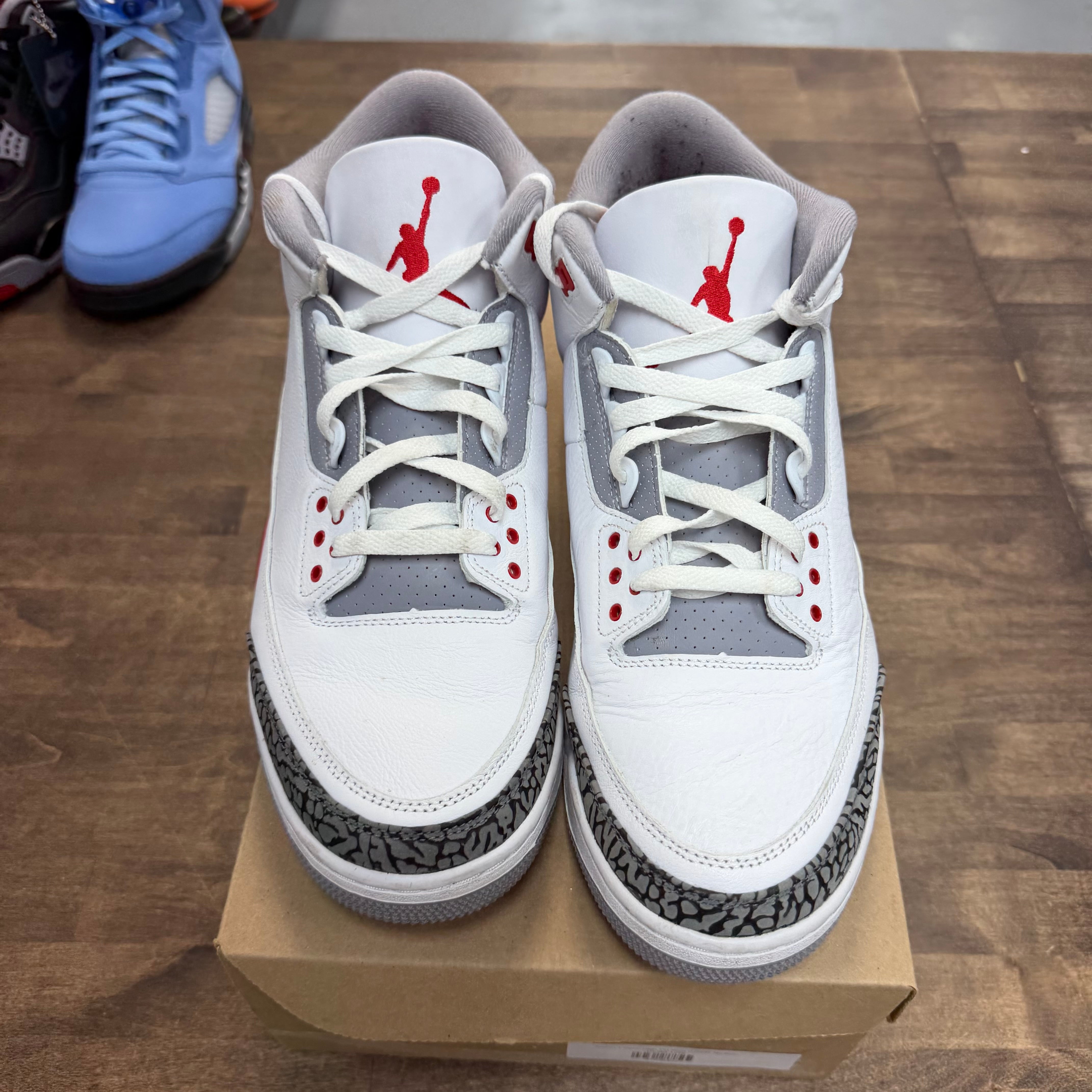 Jordan 3 Retro Fire Red (2022) (US 13) (USED, No Box) Size 13 (Pre-Owned) - Image 2