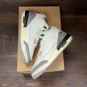 Jordan 3 Retro White Cement Reimagined (GS) Size 5.5Y (Pre-Owned) - Image 2