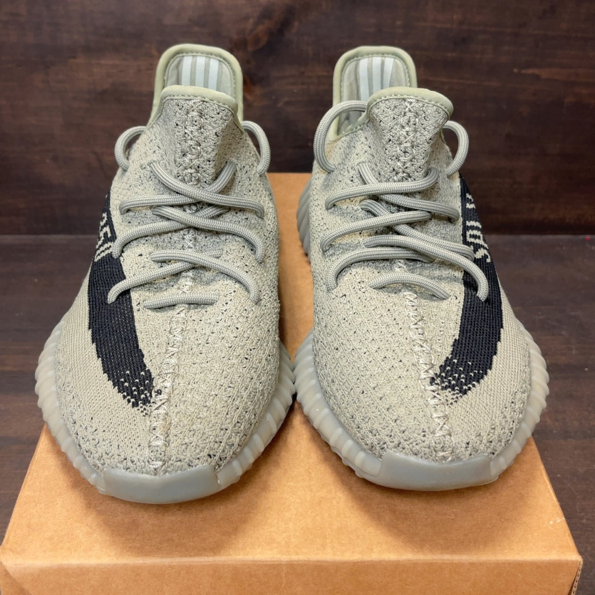 adidas Yeezy Boost 350 V2 Granite Size 8 (Pre-Owned) - Image 3