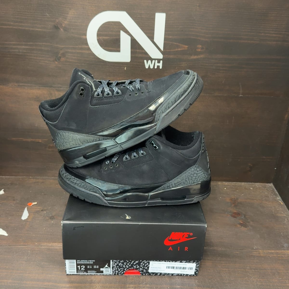 Jordan 3 Retro Black Cat (2025) Size 12 (Pre-Owned) - front