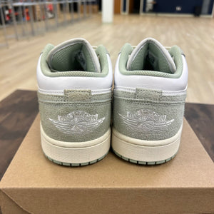 Jordan 1 Low SE Seafoam Size 9.5 (Pre-Owned) - Image 4