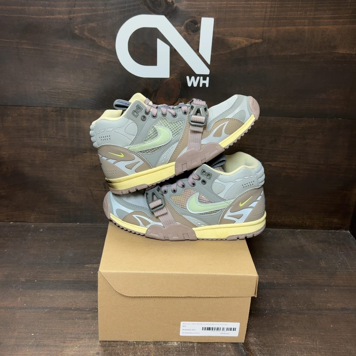 Nike Air Trainer 1 Utility SP Light Smoke Grey Honeydew Particle Grey Size 8.5 (Pre-Owned) - front