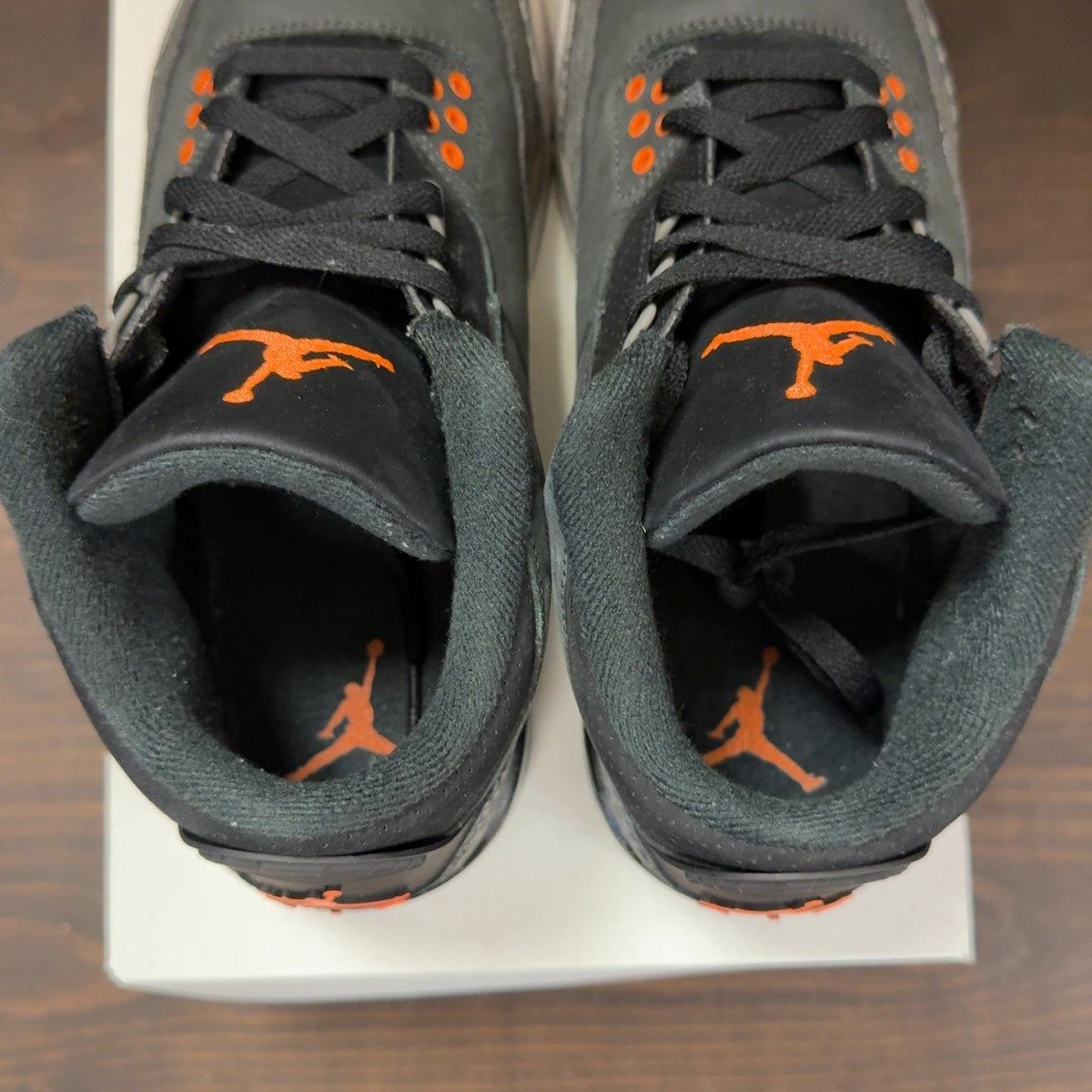 Jordan 3 Retro Fear Pack (2023) Size 8.5 (Pre-Owned) - Image 6