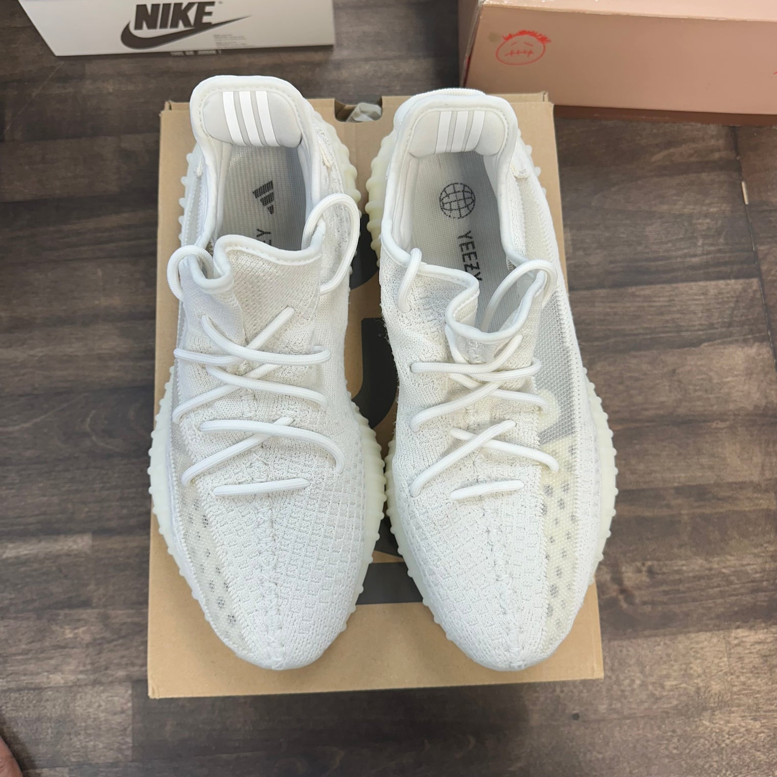 Bone Yeezy 350 (USED)