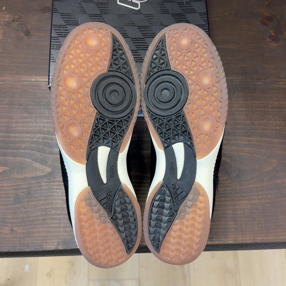 adidas Supernova Indoor Kith Black Gum Size 10.5 (Pre-Owned) - aux