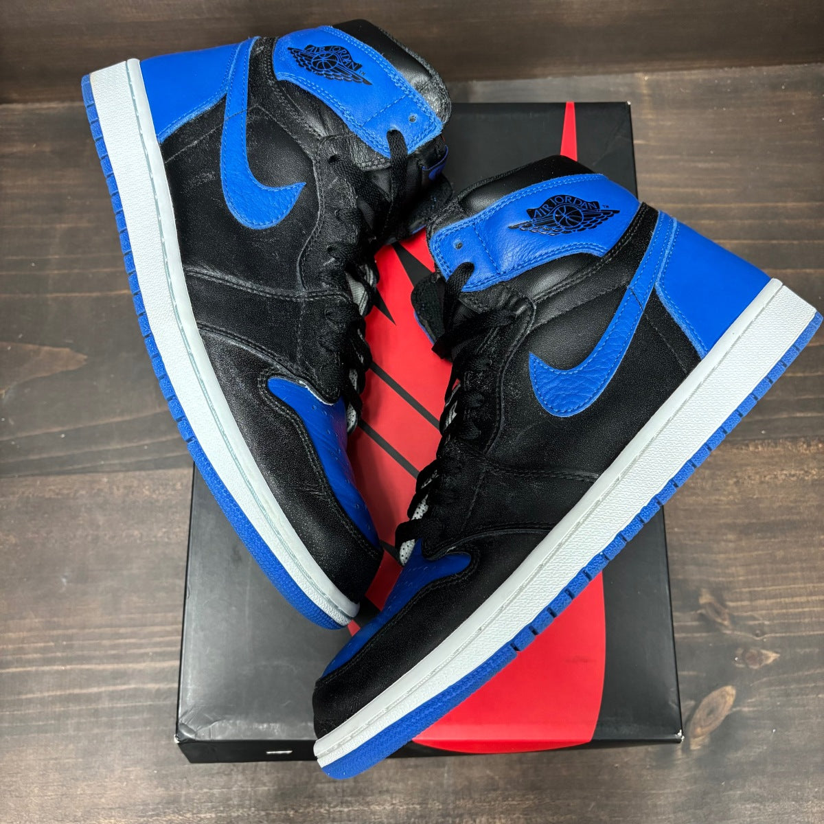 Jordan 1 Retro Royal (2017) - Image 2