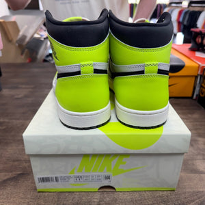 Jordan 1 Retro High OG Visionaire Size 11.5 (Pre-Owned)