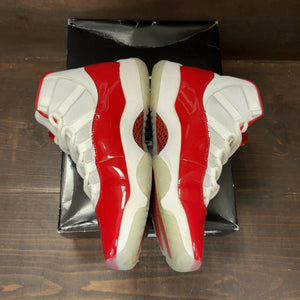 Jordan 11 Retro Cherry (2022) Size 11.5 (Pre-Owned) - aux