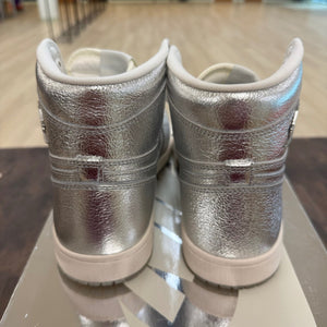 Jordan 1 Retro High OG Chrome (Women's) - Image 4