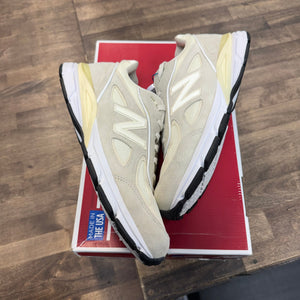 New Balance 990v4 Stussy Cream (US 11) (USED) Size 11 (Pre-Owned) - Image 1