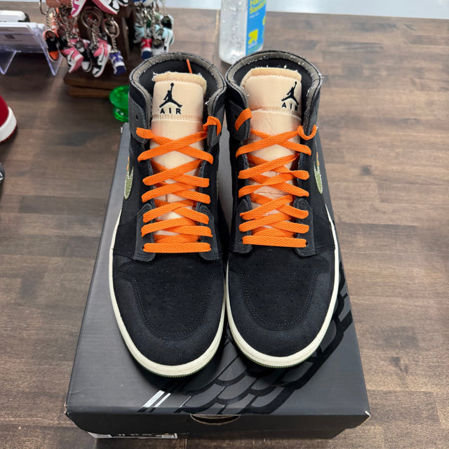 Anthracite Light Olive Jordan 1 Mid SE Craft (USED)