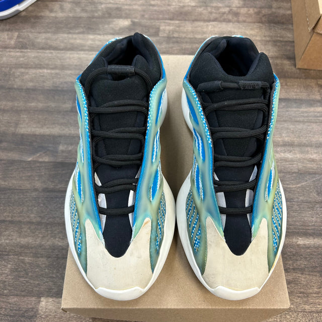 Arzareth Yeezy 700 V3 (USED,No Box)
