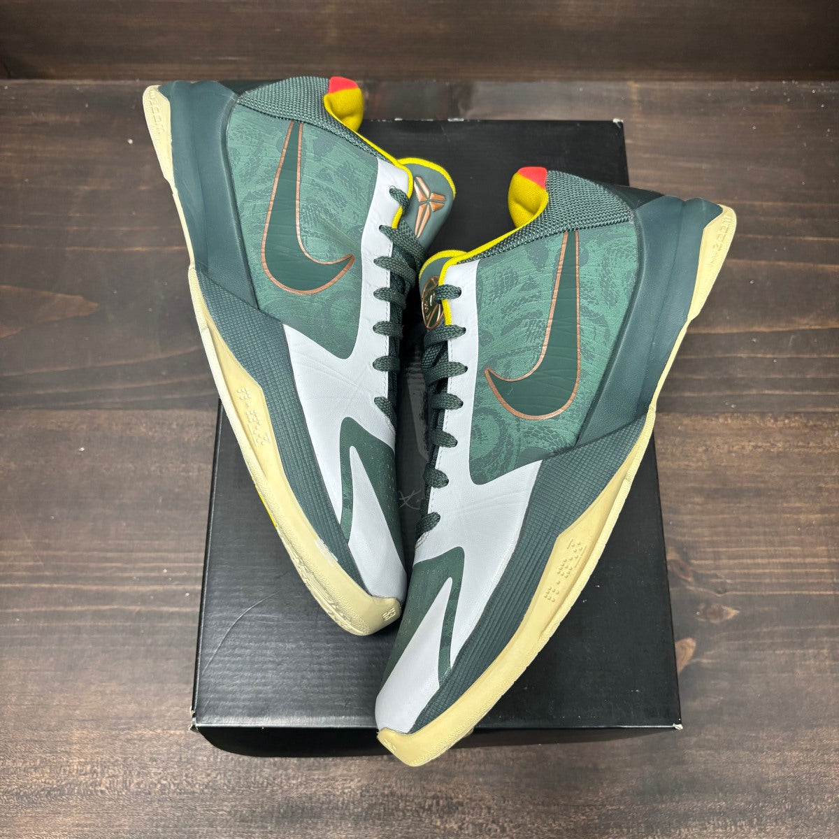 Nike Kobe 5 Protro EYBL Girls (2020) - Image 2