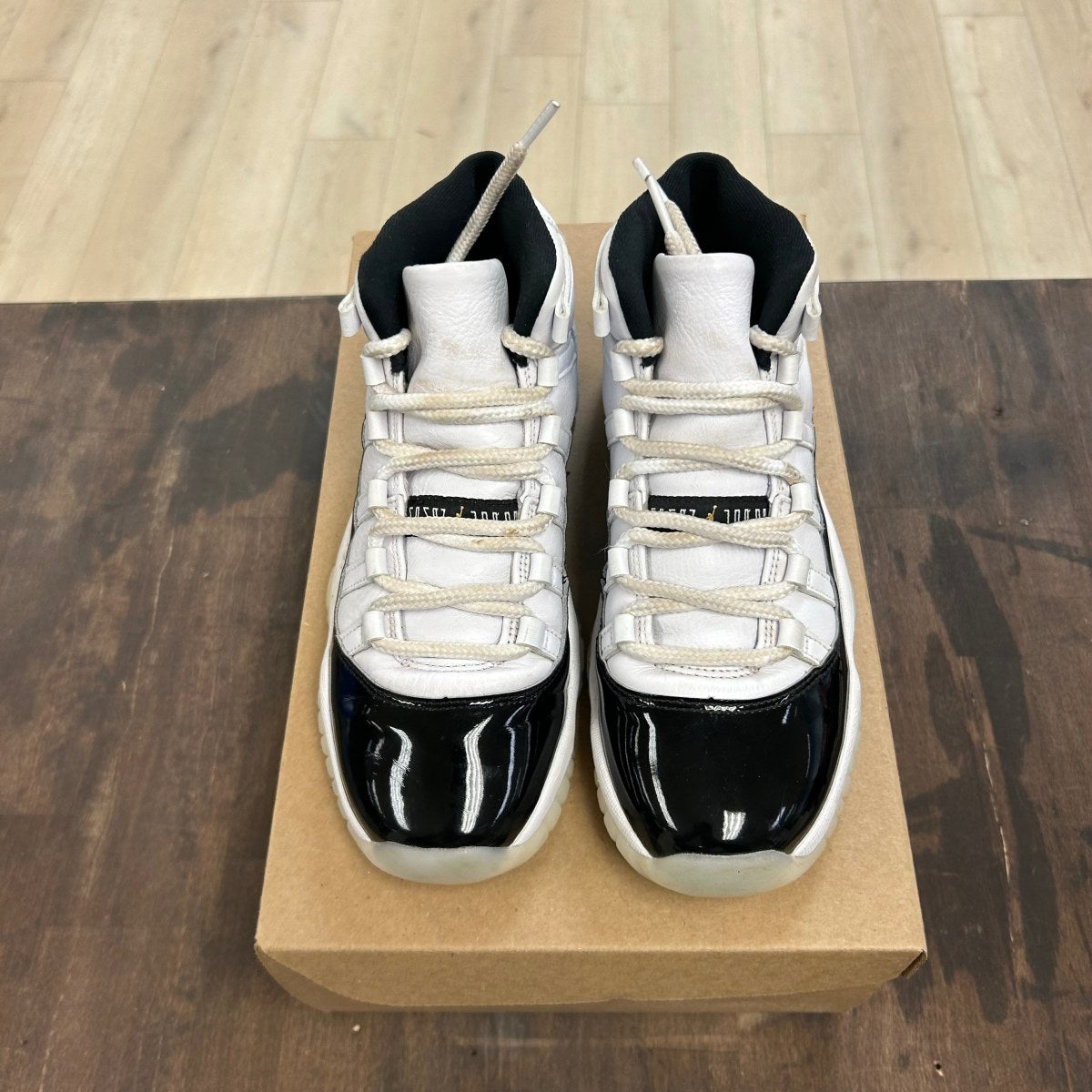 Jordan 11 Retro DMP Gratitude (2023) (GS) Size 6Y (Pre-Owned) - Image 2