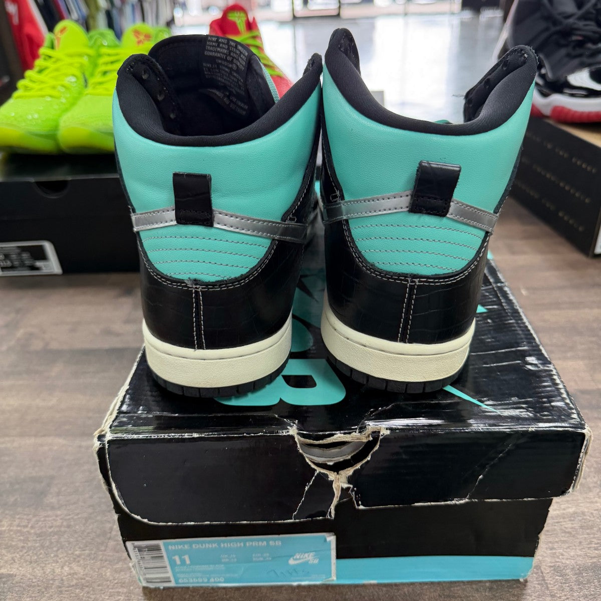 Nike SB Dunk High Diamond Supply Co. - Image 3