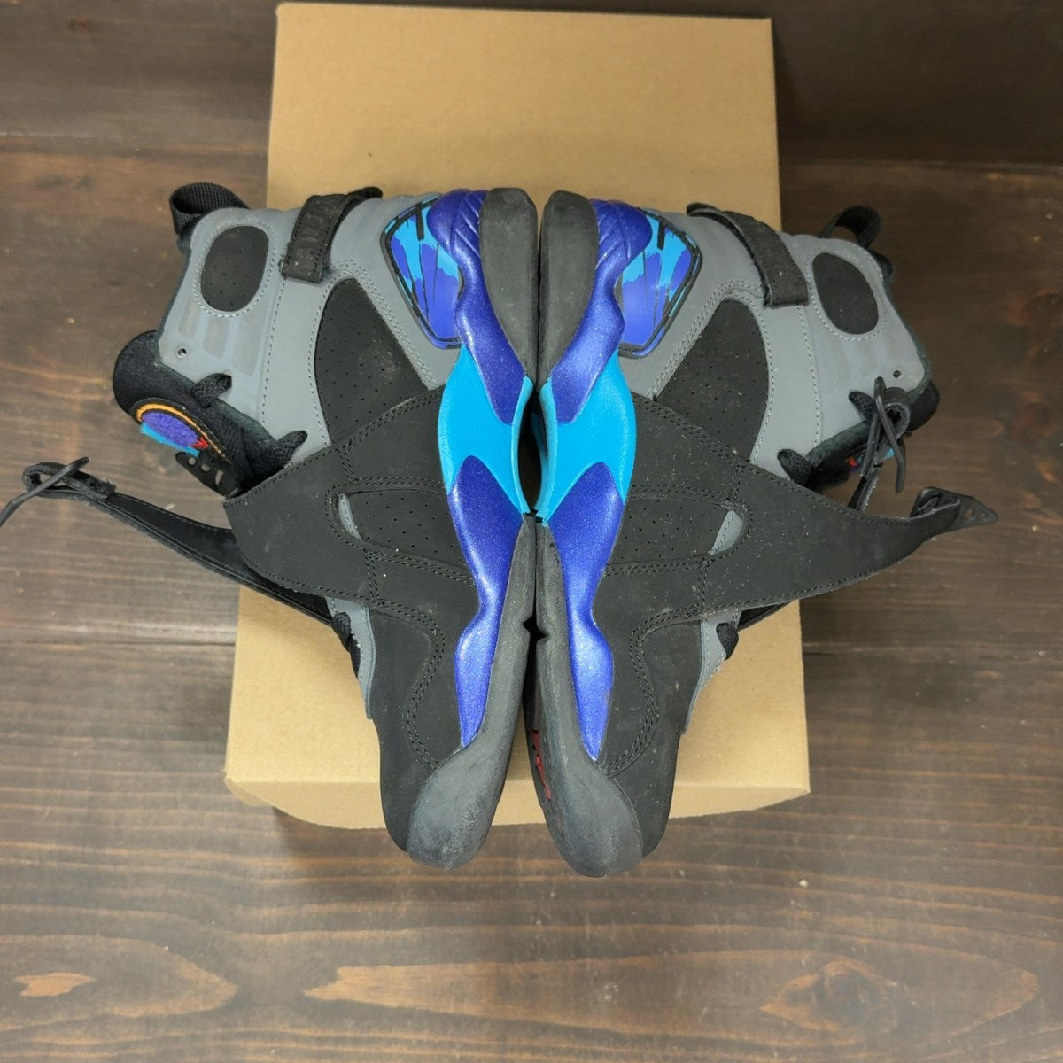 Jordan 8 Retro Aqua (2015) (GS) Size 6Y (Pre-Owned) - Image 4