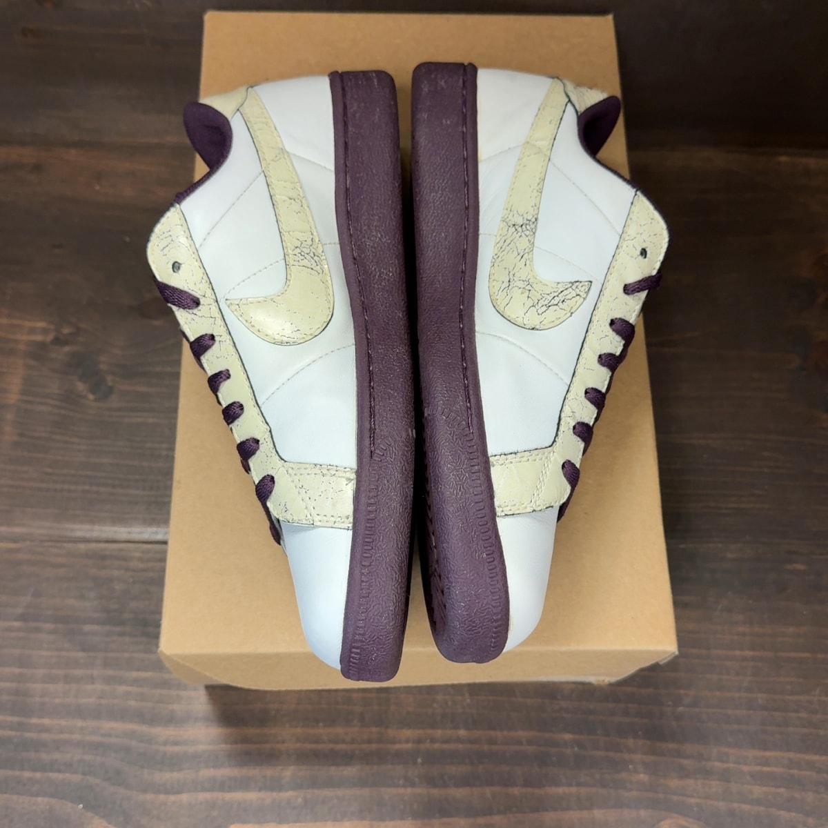 Nike SB Air Classic MC Hammer Size 9 (Pre-Owned) - Image 4