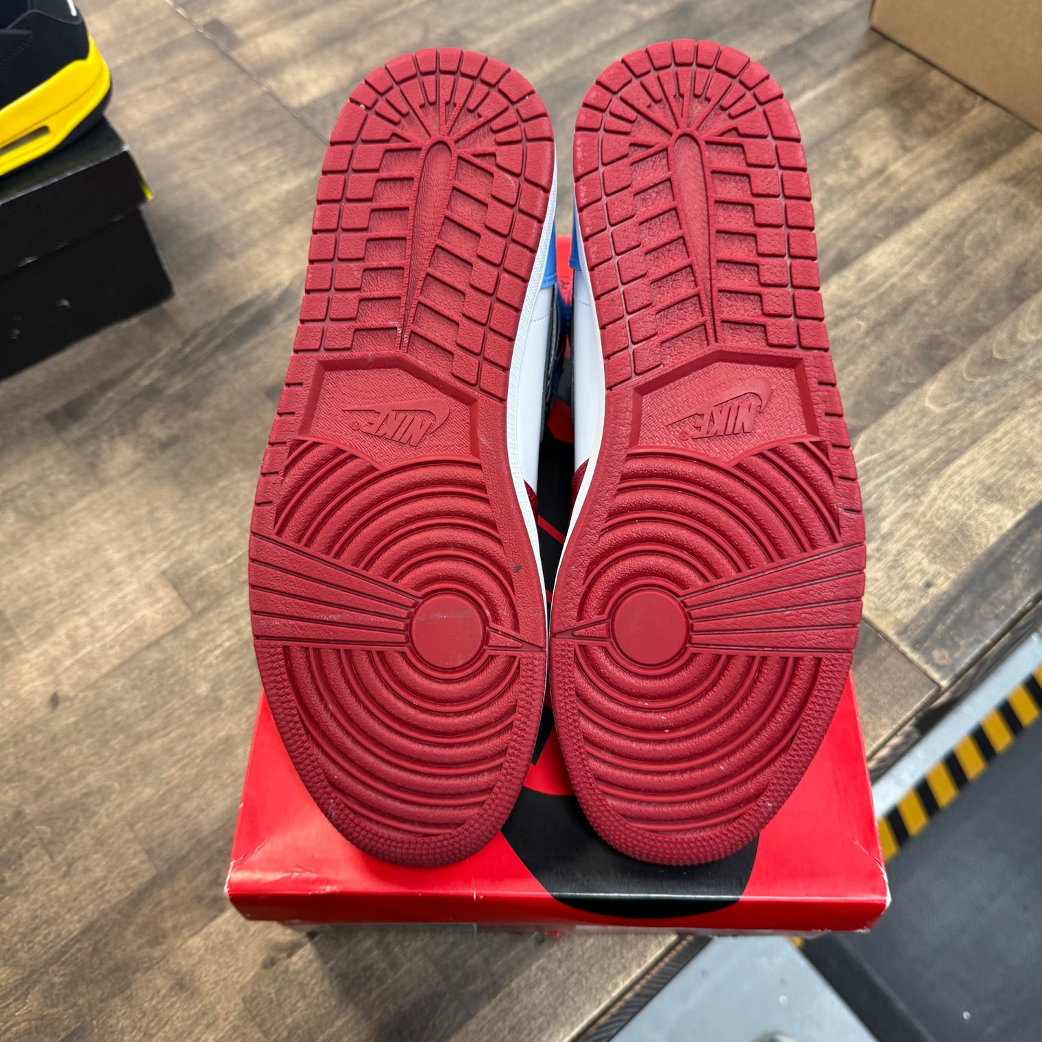 Fearless UNC Jordan 1 High (USED)