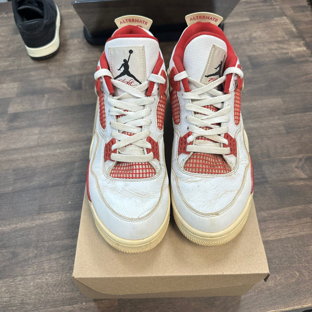 Alternate 89 Jordan 4 (USED,No Box)