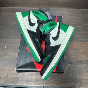 Jordan 1 Retro High Pine Green Size 8.5 (Pre-Owned) - back