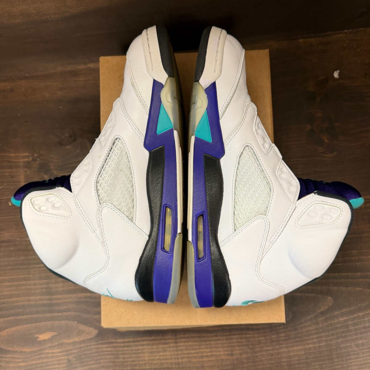 Jordan 5 Retro Grape Fresh Prince Size 11 (Pre-Owned) - Image 5