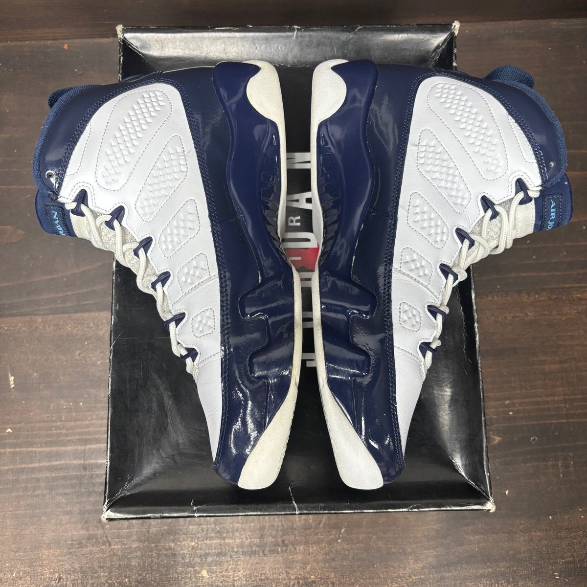 Jordan 9 Retro Pearl Blue Size 9.5 (Pre-Owned) - tag