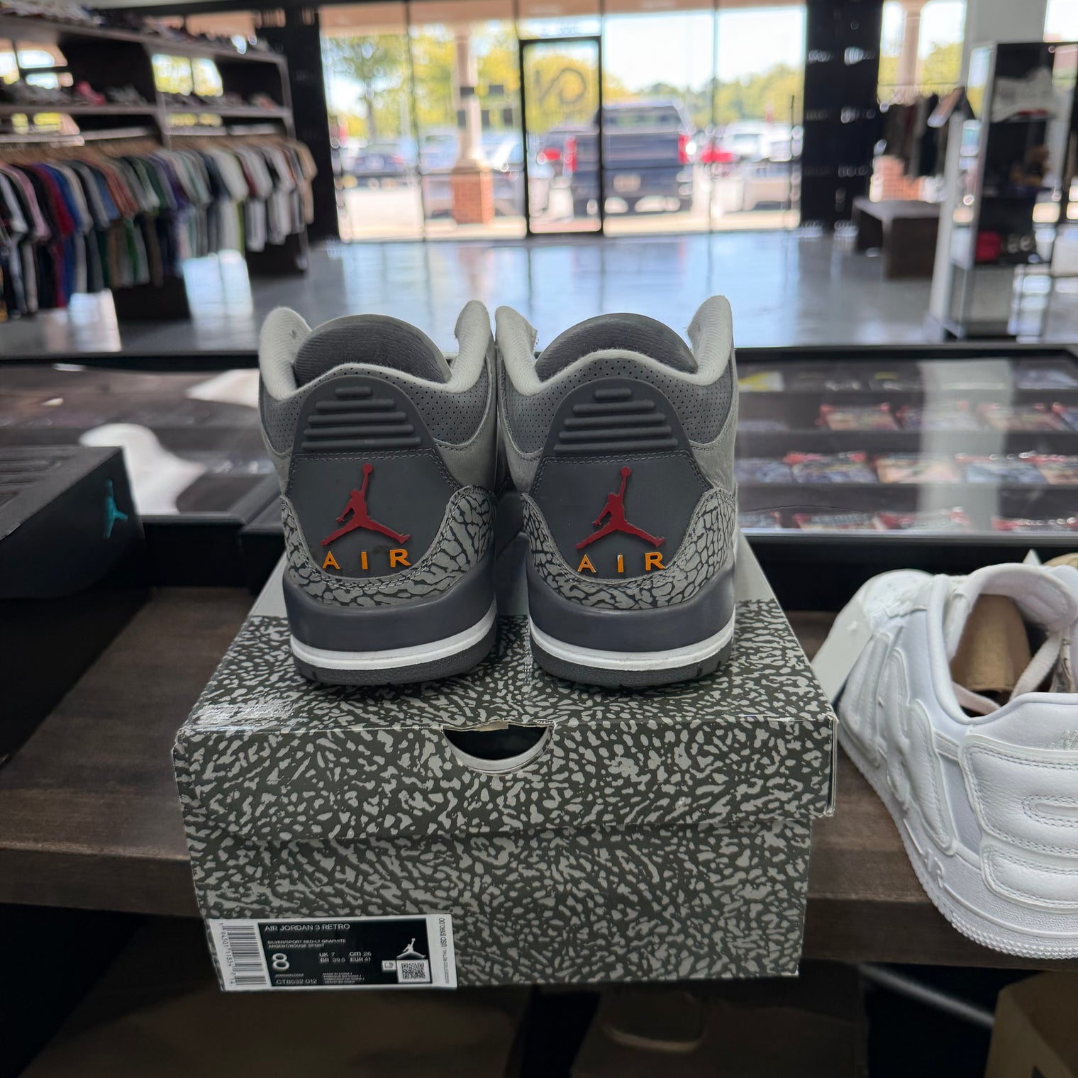 Cool Grey Jordan 3 Retro (USED)