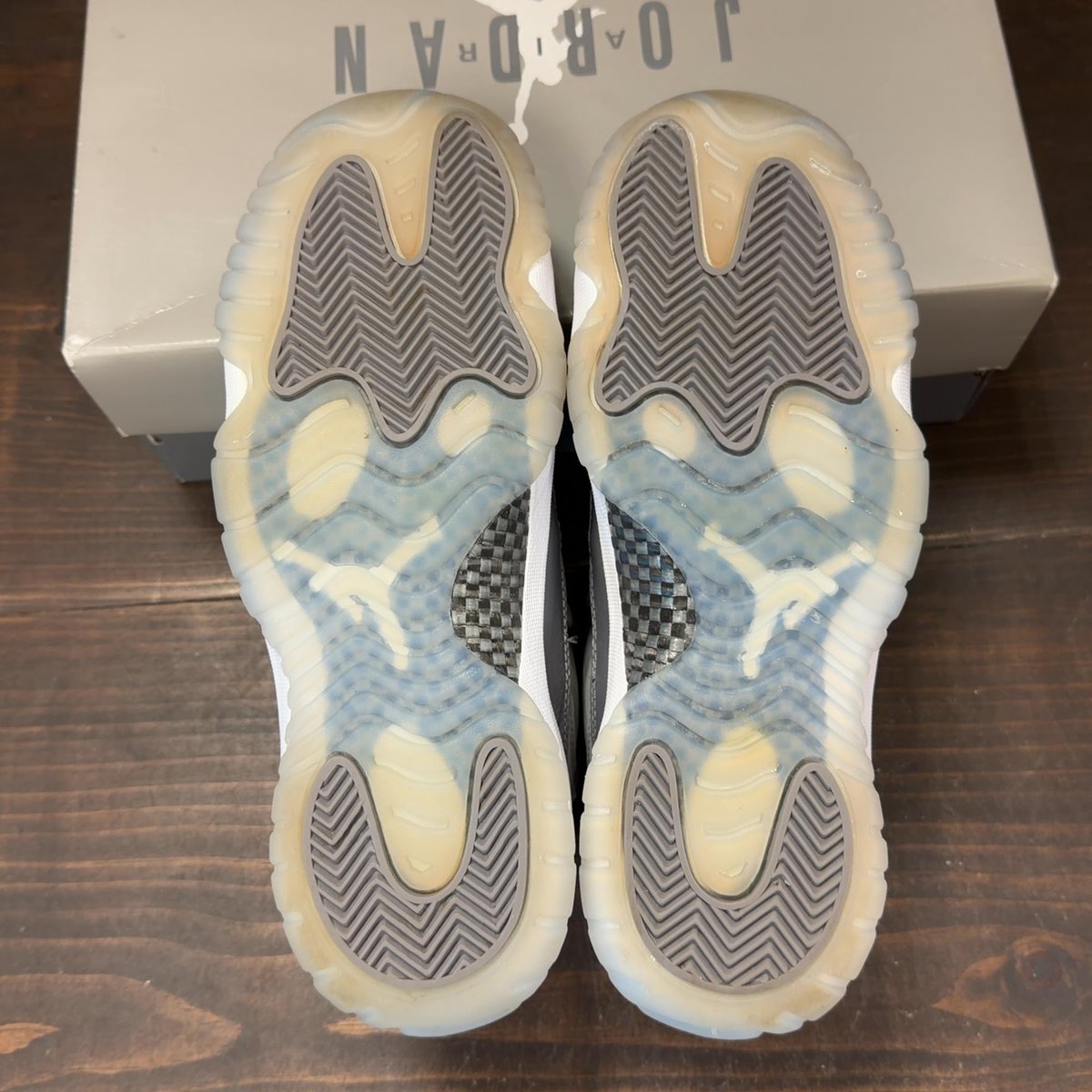 Jordan 11 Retro Cool Grey (2021) (GS) Size 7Y (Pre-Owned) - aux