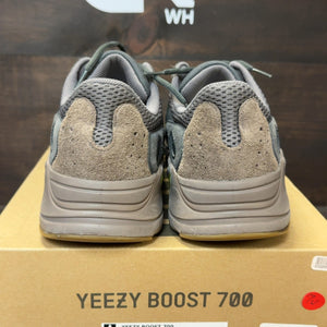 adidas Yeezy Boost 700 Mauve - Image 5