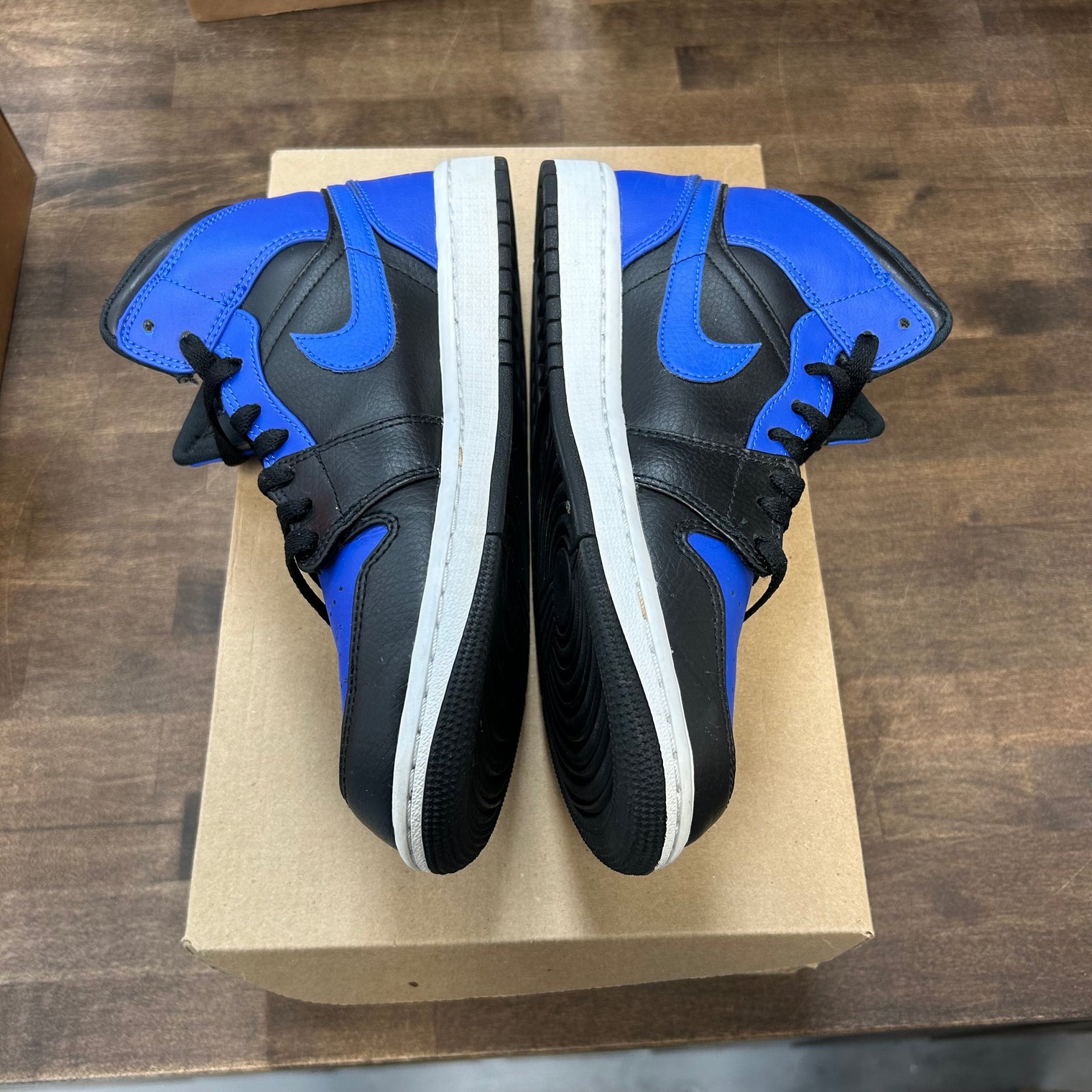 Tumbled Leather Hyper Jordan 1 Mid (USED, No Box)