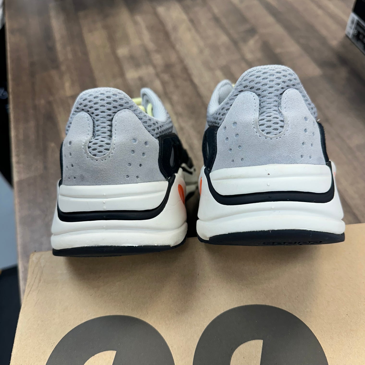 Wave Runner Yeezy 700 (Used)