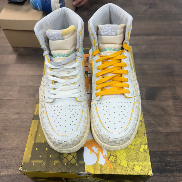 Beauty Supply Jordan 1 High (USED)