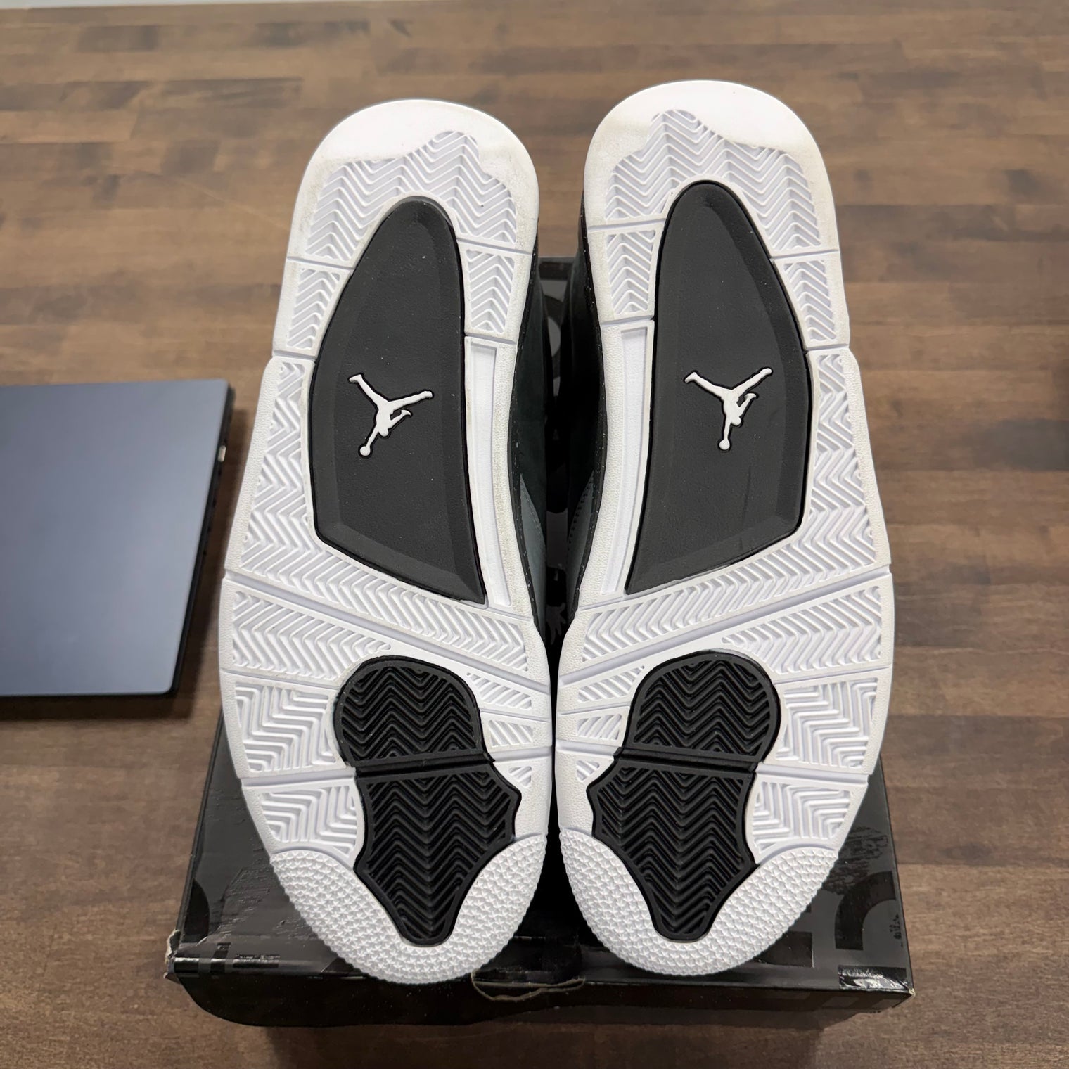 Fear Jordan 4 Retro (2024) (Lightly Worn)