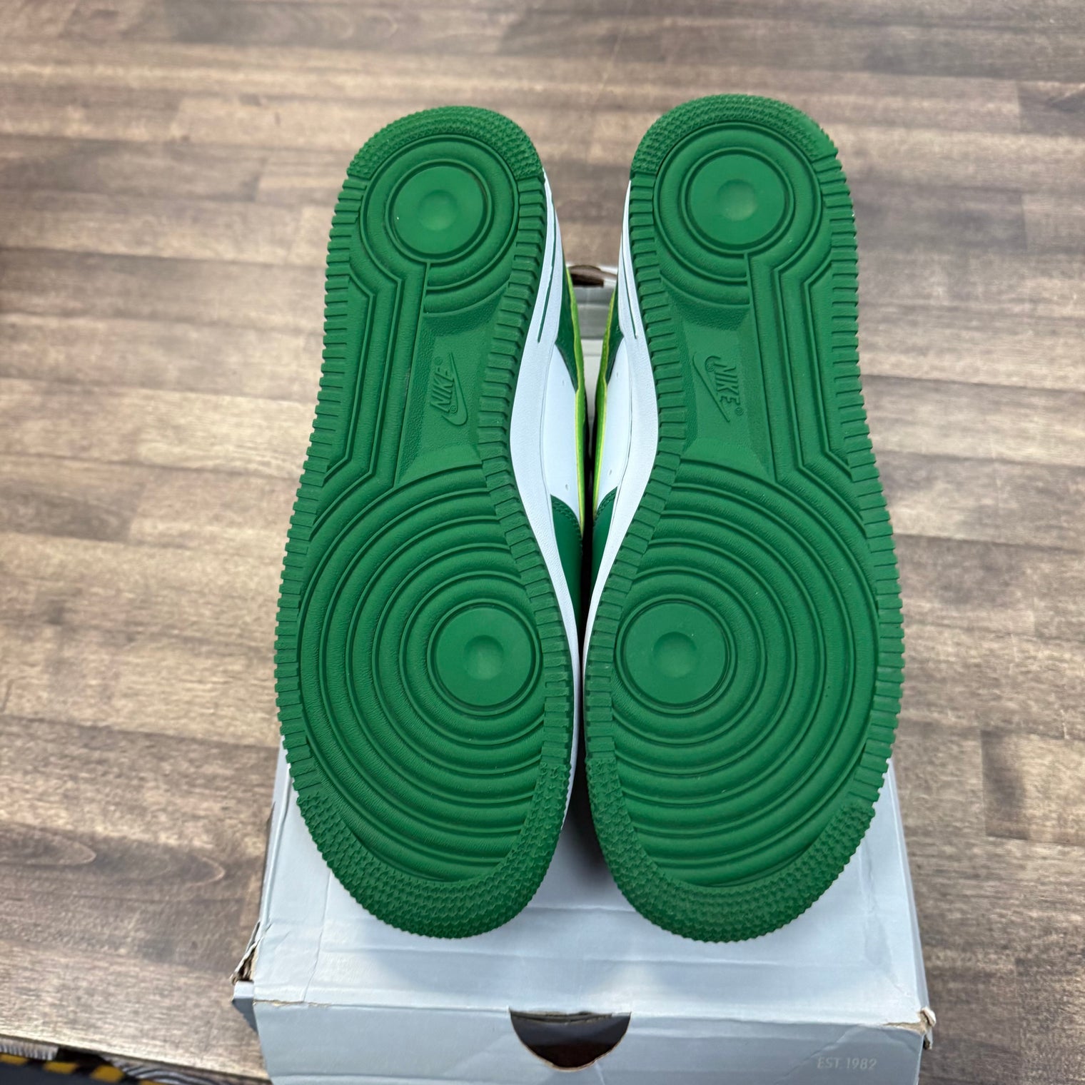 Shamrock St. Patrick Day Nike Air Force 1 Low (2021) (USED)