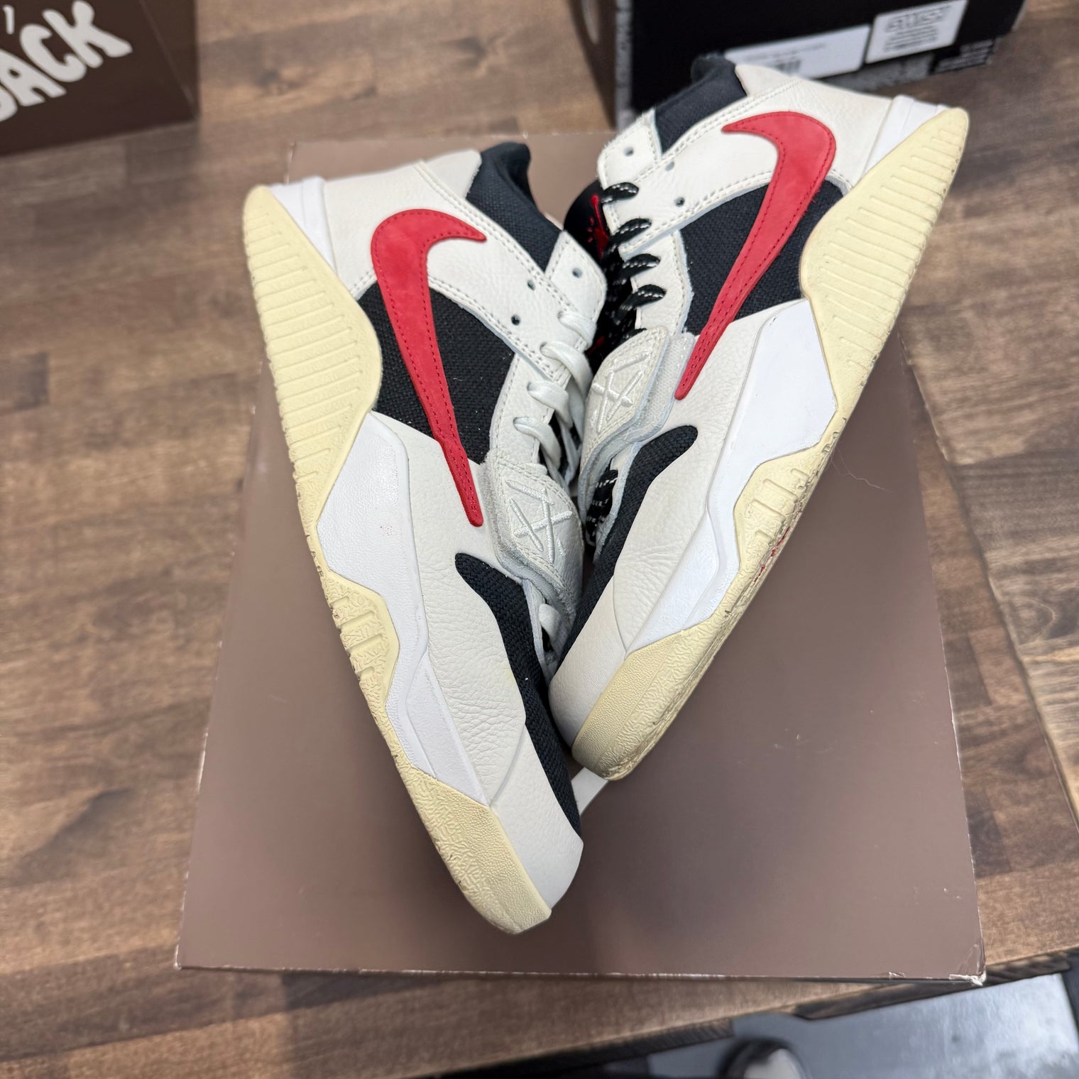 University Red Jumpman Jack Travis Scott (USED)