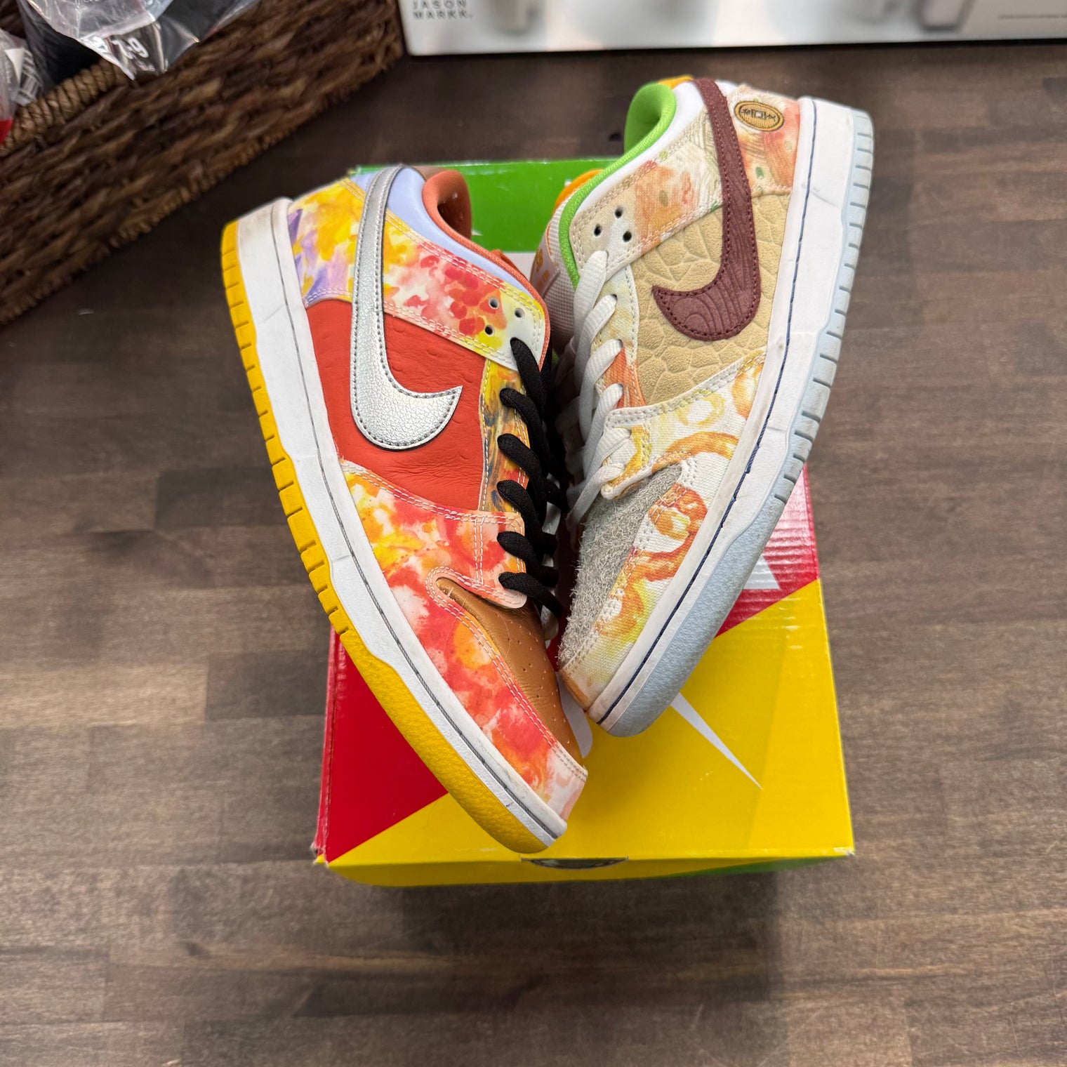 Street Hawker Nike SB Dunk Low (2021) (USED)