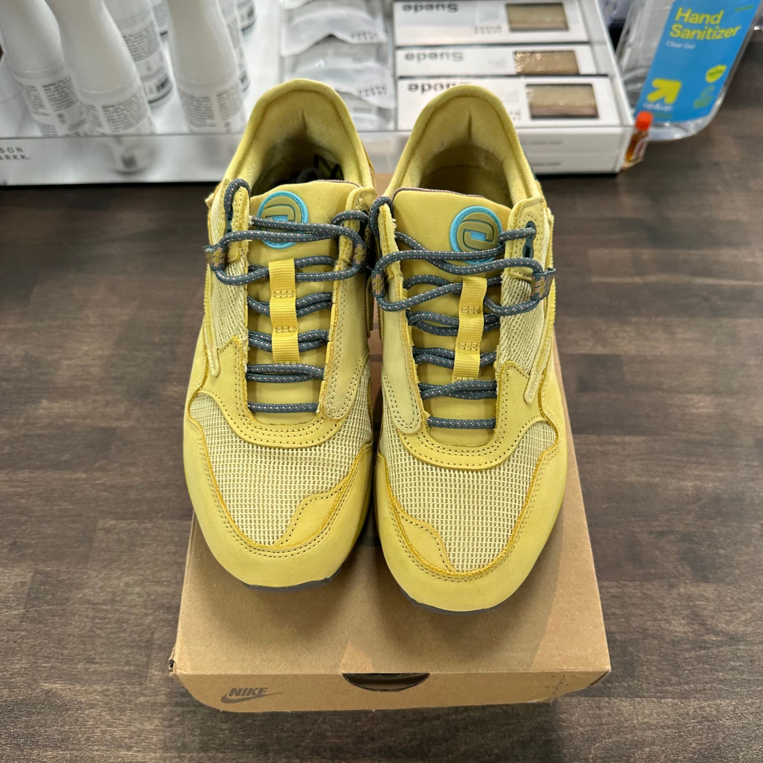 Travis Scott Saturn Gold Air Max 1 (USED)